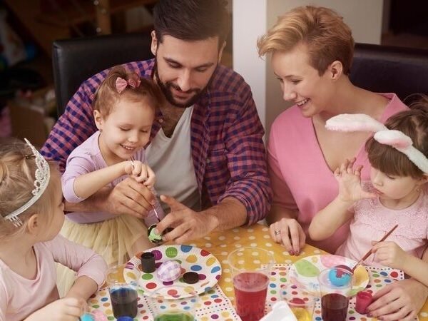 What Are LookWhatMomFound Thoughts on Everyday Parenting and Family Experiences?
